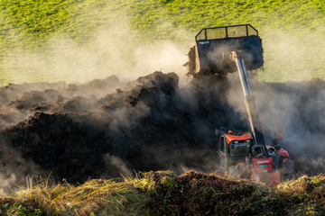 Manitou im Einsatz auf dem Kompostplatz